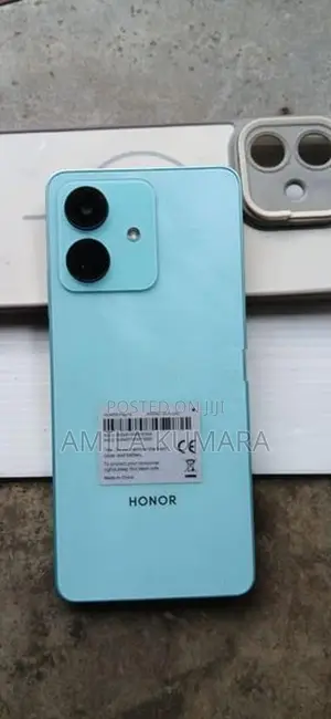 Honor play 10 (Used)