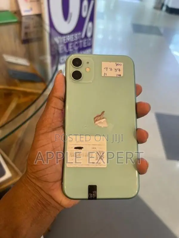 Apple iPhone 11 (Used)
