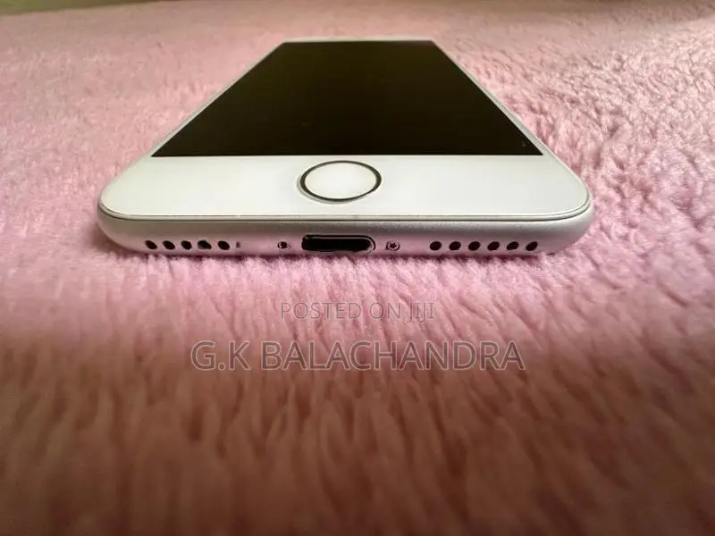 Apple iPhone 8 64 GB (Used)