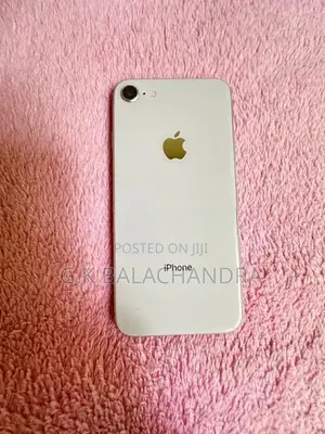 Apple iPhone 8 64 GB (Used)