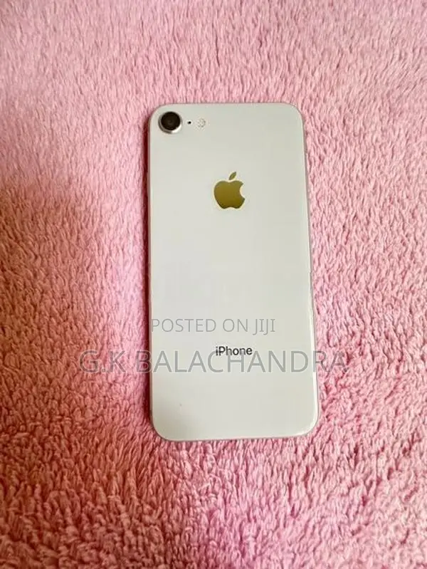 Apple iPhone 8 64 GB (Used)