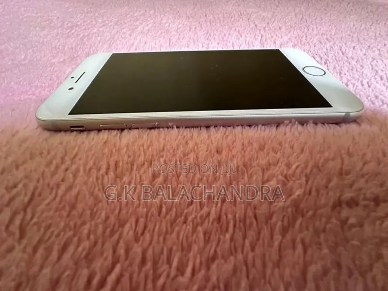 Apple iPhone 8 64 GB (Used)