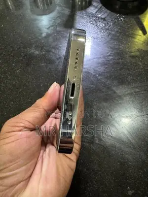 Apple iPhone 14 Pro (Used)