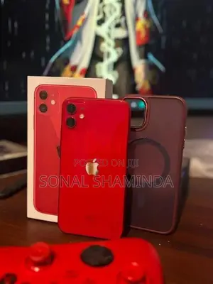 Apple iPhone 11 Product Red (Used)
