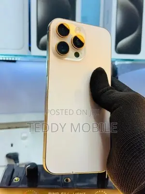 Apple iPhone 16 Pro Max 256GB (Used)