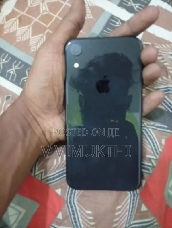 Apple iPhone XR 64Gb (Used)