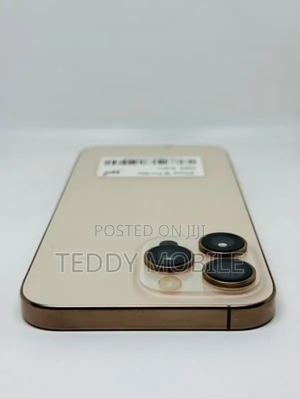 Apple iPhone 16 Pro Max 256GB (Used)