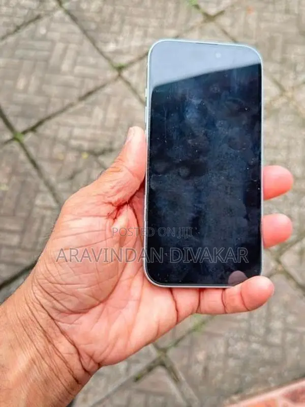Apple iPhone 15 (Used)