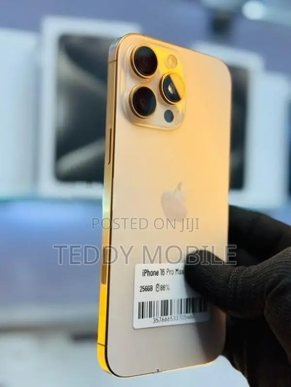 Apple iPhone 16 Pro Max 256GB (Used)