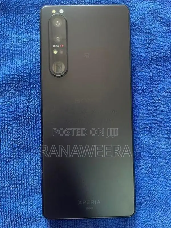 Sony Xperia 1 III 256GB (Used)