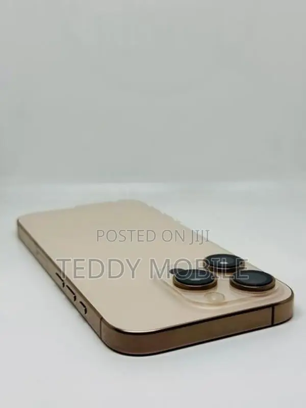 Apple iPhone 16 Pro 128GB (Used)