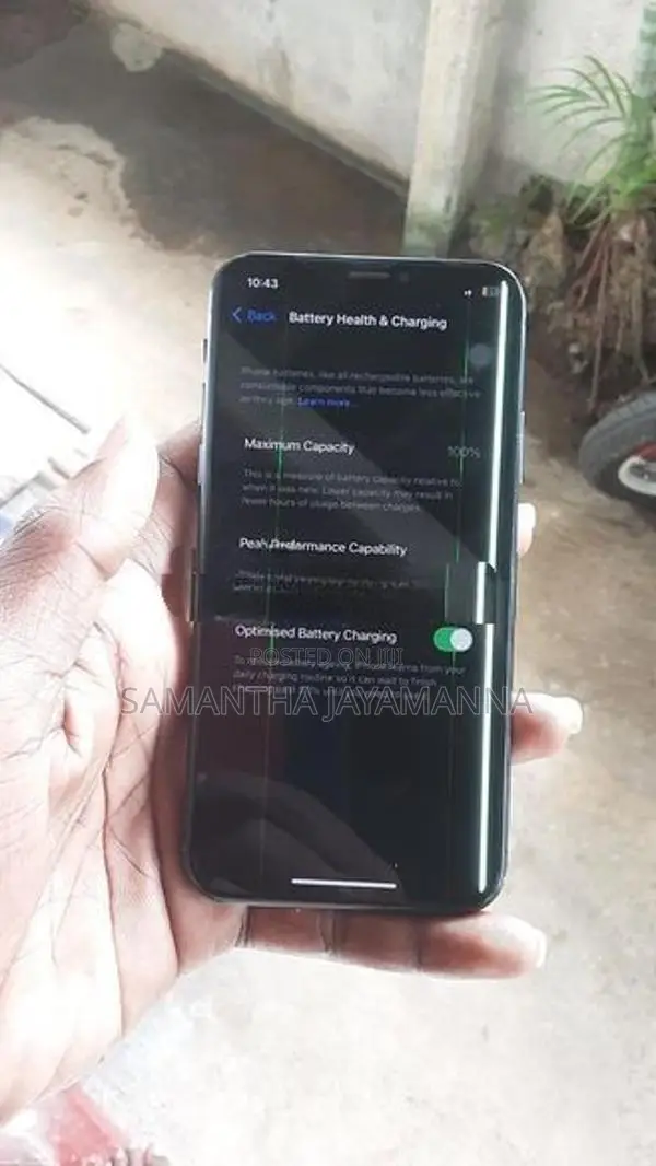 Apple iPhone X (Used)
