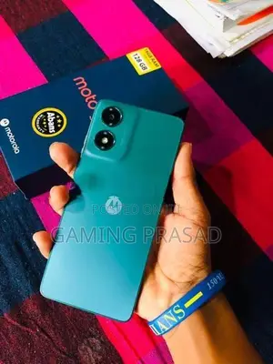 Moto G04s (Used)
