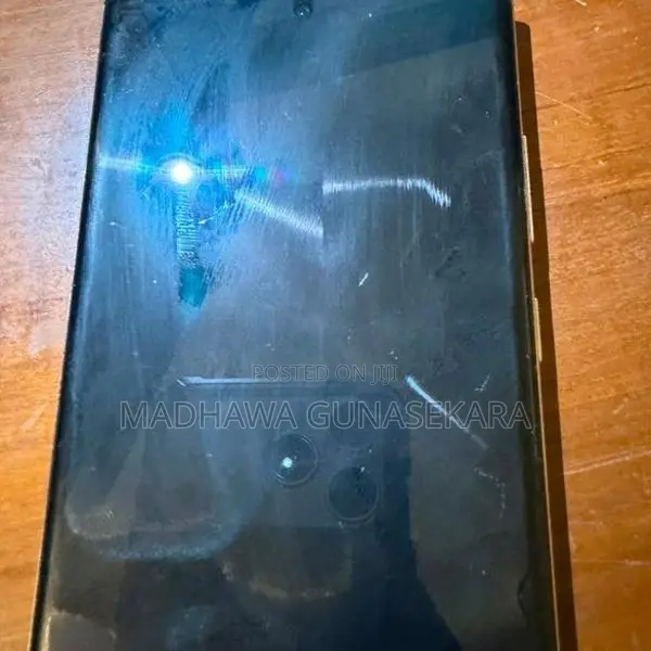 Samsung Galaxy S22 Ultra (Used)