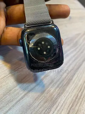 Apple Watch Series 6 (Used)