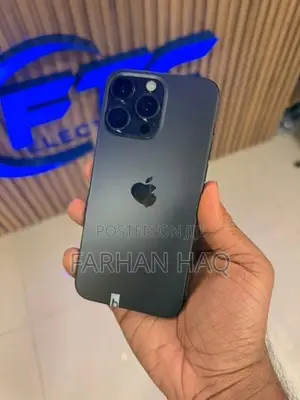 Apple iPhone 15 Pro Max (Used)