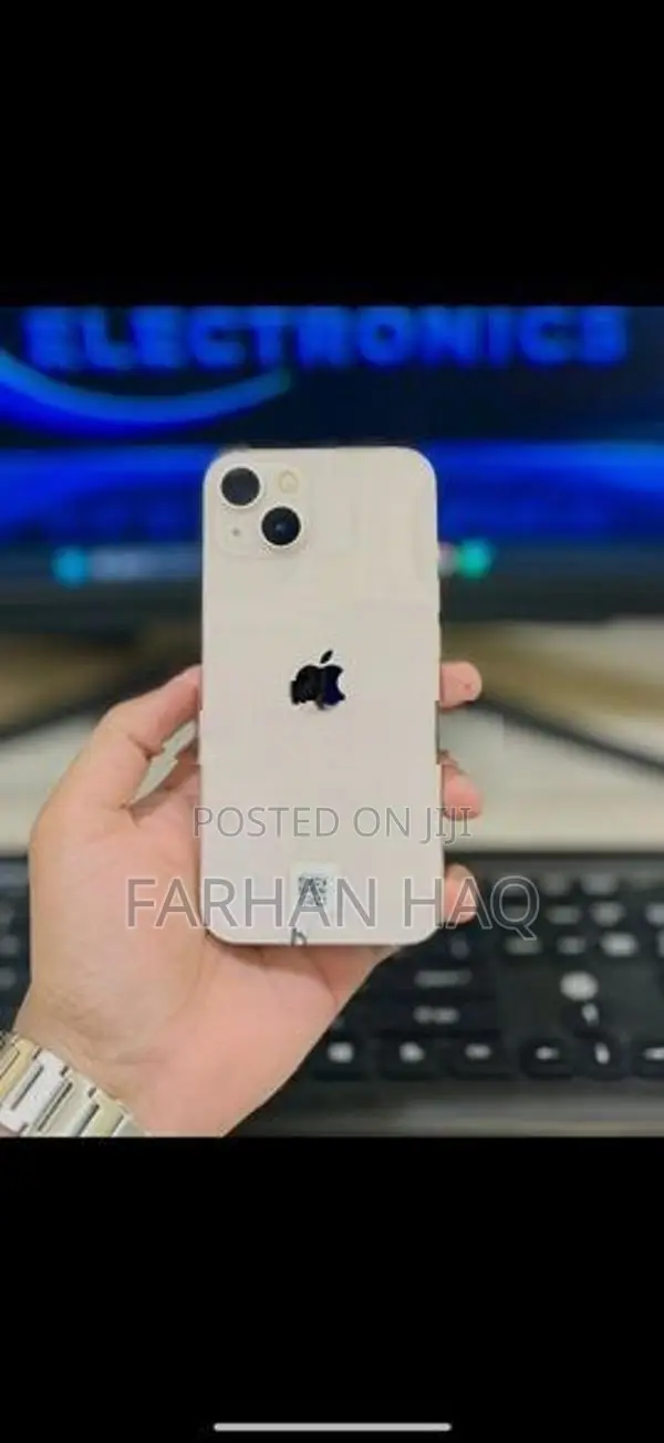 Apple iPhone 13 (Used)