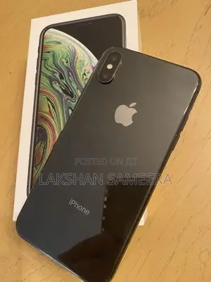 Apple iPhone X (Used)