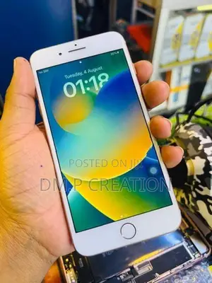 Apple iPhone 8 Plus (Used)