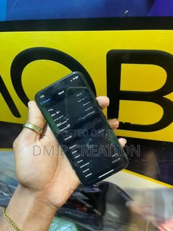 Apple iPhone X (Used)