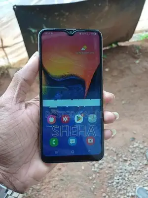 Samsung Galaxy A10 (Used)