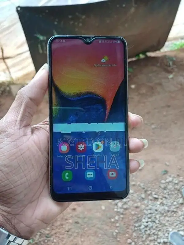 Samsung Galaxy A10 (Used)