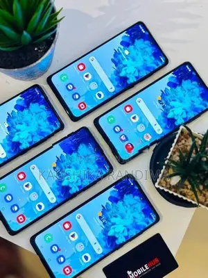 Samsung Galaxy S20FE (Used)