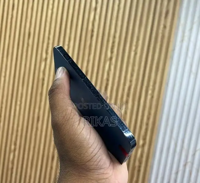 Apple iPhone 12 Pro dual sim edition (Used)
