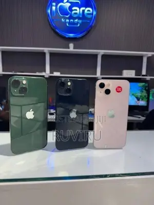 Apple iPhone 13 (Used)