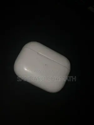 Apple AirPods 2nd Gen