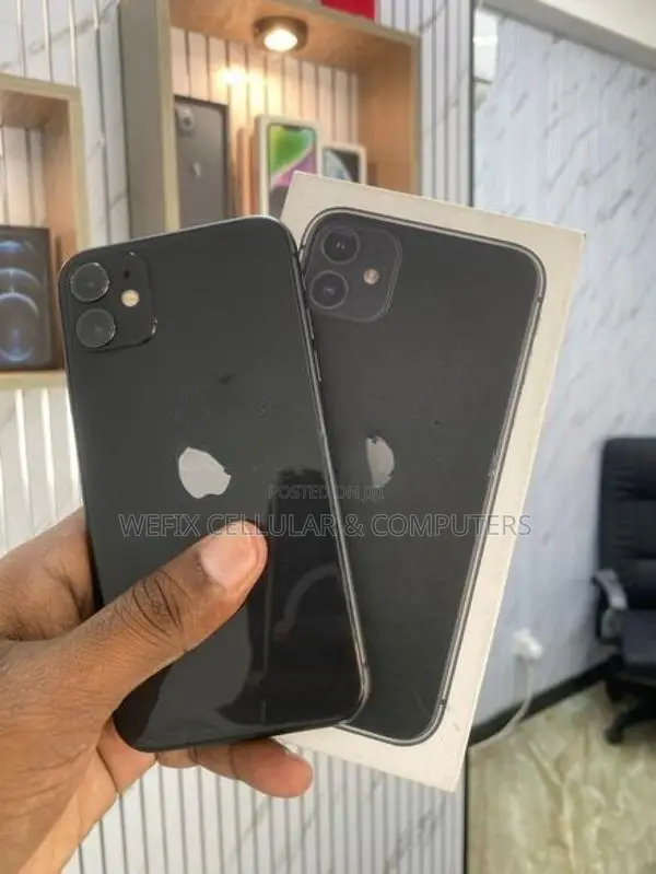 Apple iPhone 11 128GB (Used)