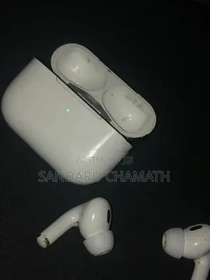Apple AirPods 2nd Gen
