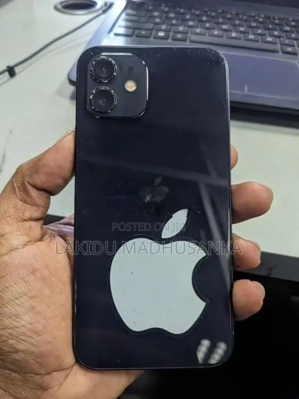 Apple iPhone 12 (Used)