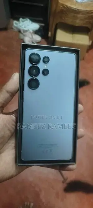 Samsung Galaxy S25 Ultra (Used)