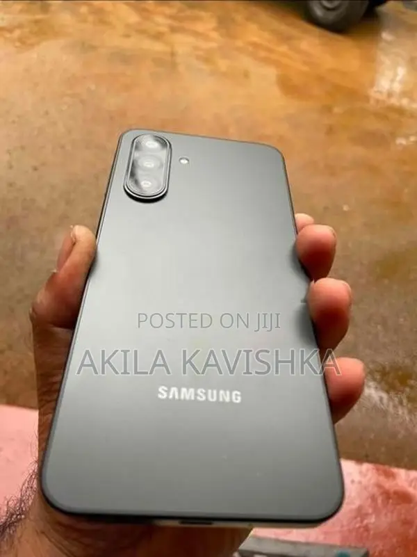 Samsung Galaxy A17 (Used)