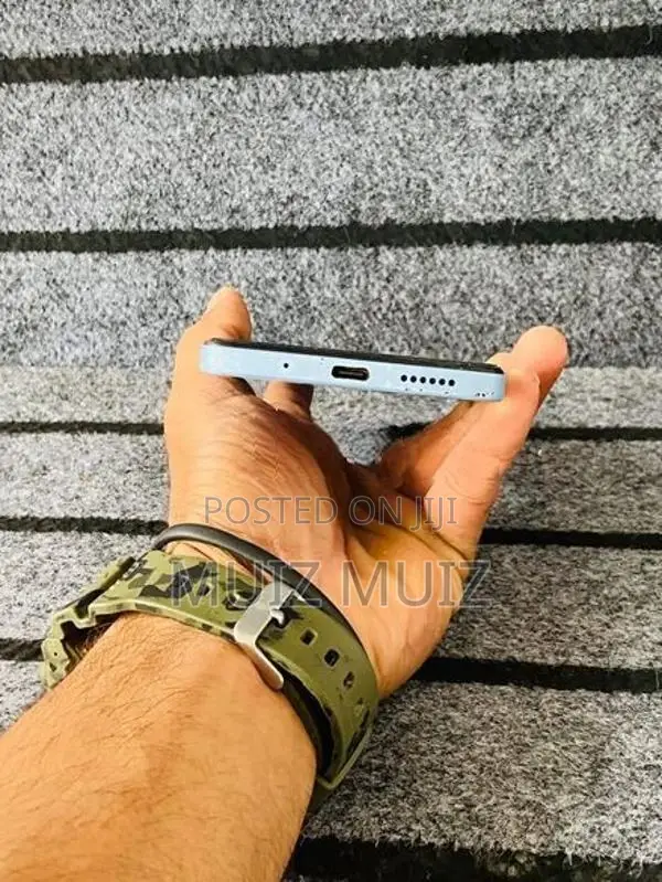 Xiaomi Redmi 12 (Used)