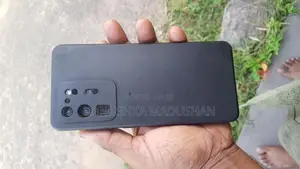 Samsung Galaxy S20 Ultra (Used)