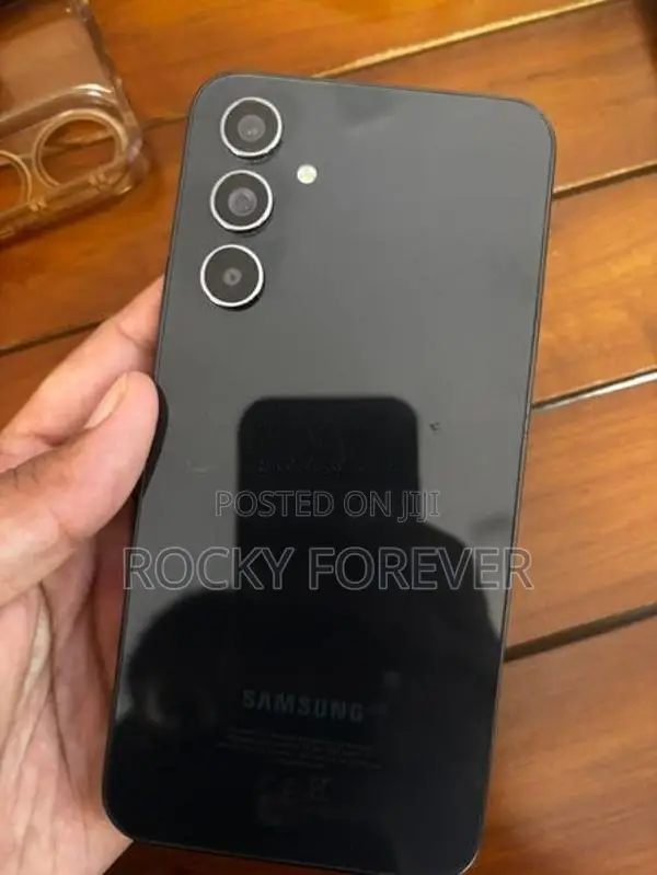 Samsung Galaxy A54 128 gb / 8gb (Used)