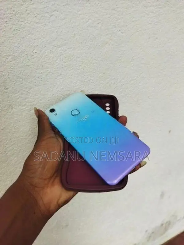 Vivo Y1s (Used)