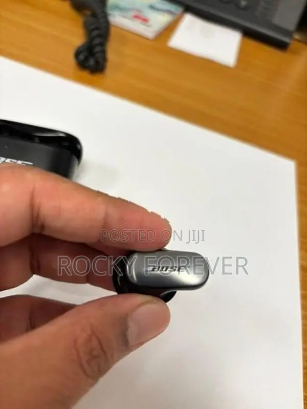 Bose QuietComfort Ultra Earbuds (2024) – Black
