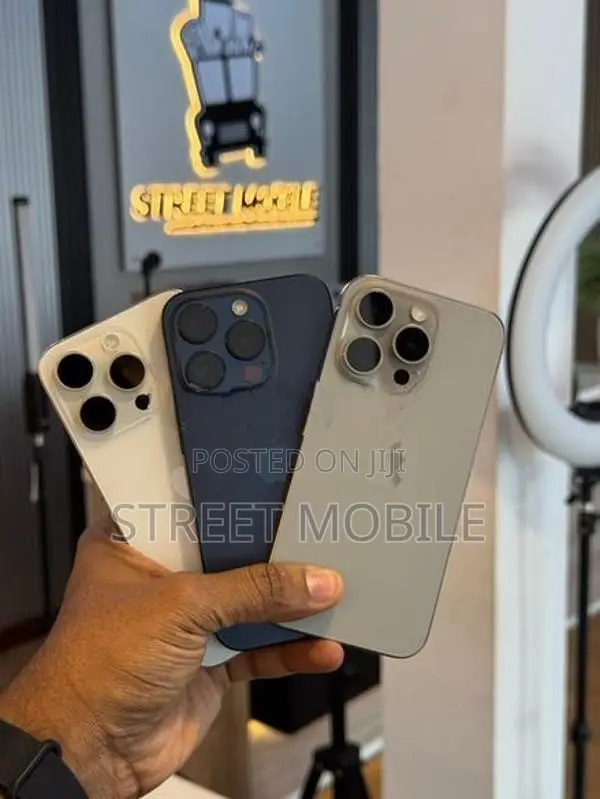Apple iPhone 15 Pro (Used)