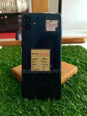 Samsung Galaxy A04 / 3GB 32GB (Used)