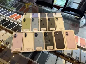 Apple iPhone 17 256GB (Used)