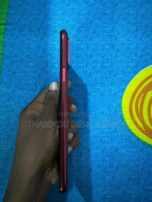 LG Q52 (Used)