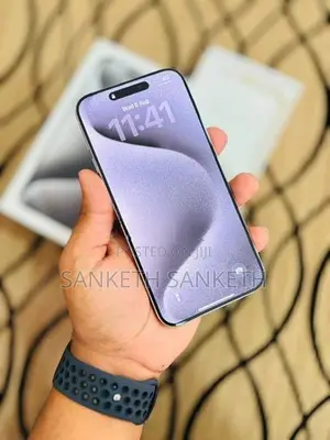 Apple iPhone 15 Pro Max 256GB (Used)