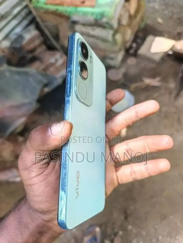 Vivo Y29 (Used)