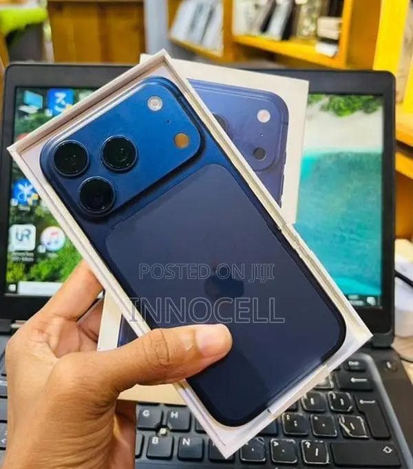 Apple iPhone 17 Pro 256GB (Used)