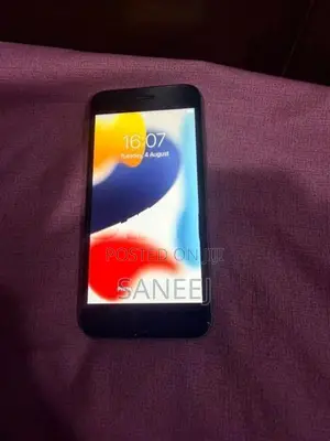 Apple iPhone 6S (Used)