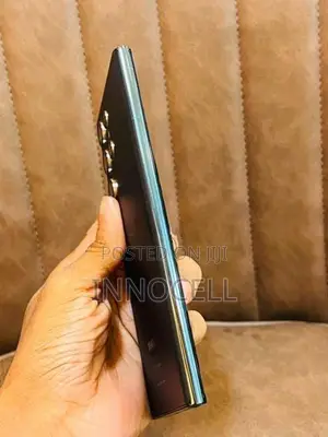 Samsung Galaxy S22 Ultra 128GB (Used)