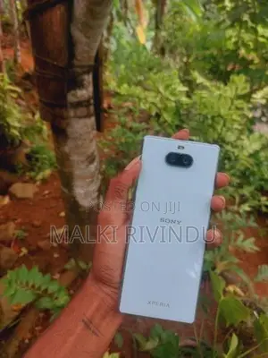 Sony Xperia 8 64GB (Used)
